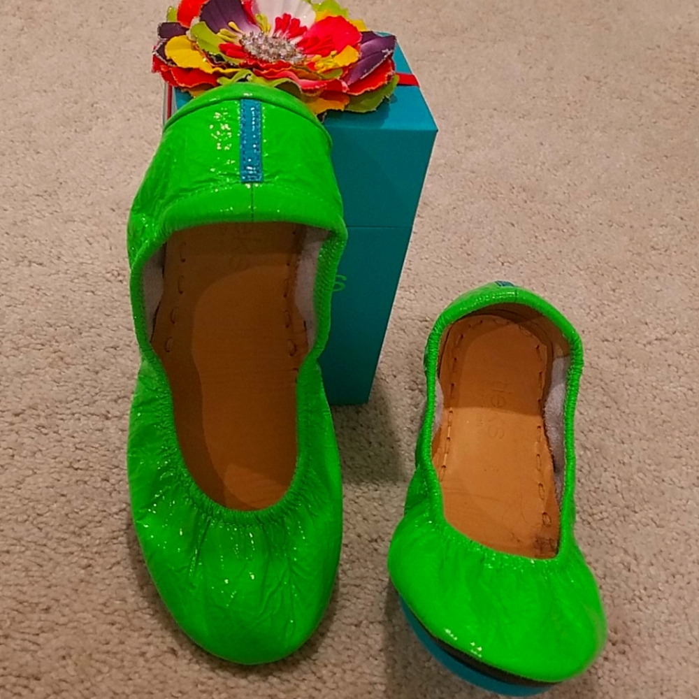 Neon Tieks